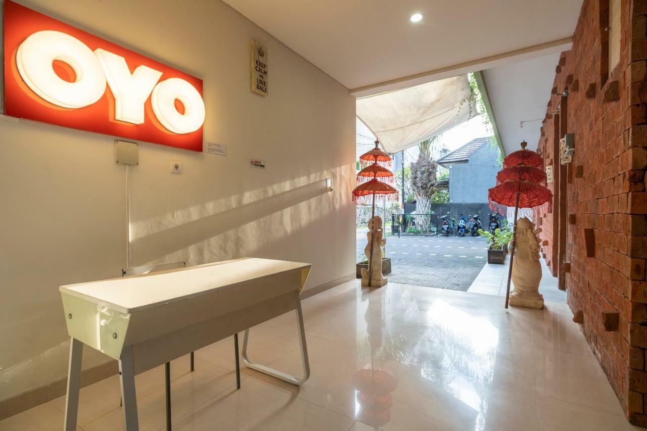Oyo 697 Olivia Inn Denpasar Legian  Luaran gambar